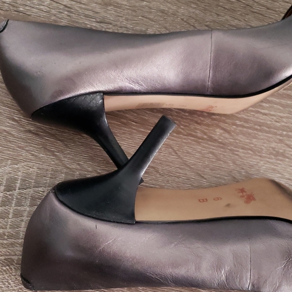 Coach Women's Heels Size 6 - Picture 11 of 12